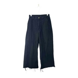 Lucy & Yak Cole Cropped Raw Hem Jean in Black Size 28